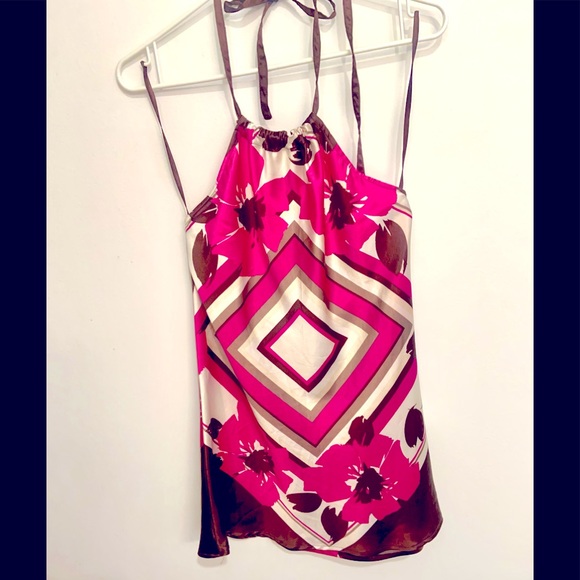 Cute halter top - Picture 1 of 4